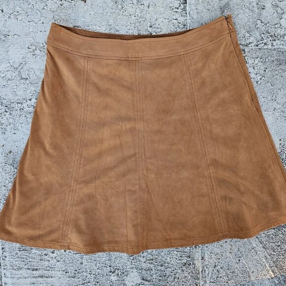 Loft Women Skirt Brown Faux Suede Type Fabric Knee Length Flippy Skirt Size 10 - Picture 3 of 10